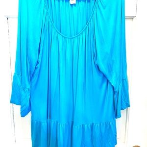 Gently Used ING 3X Turquoise Top